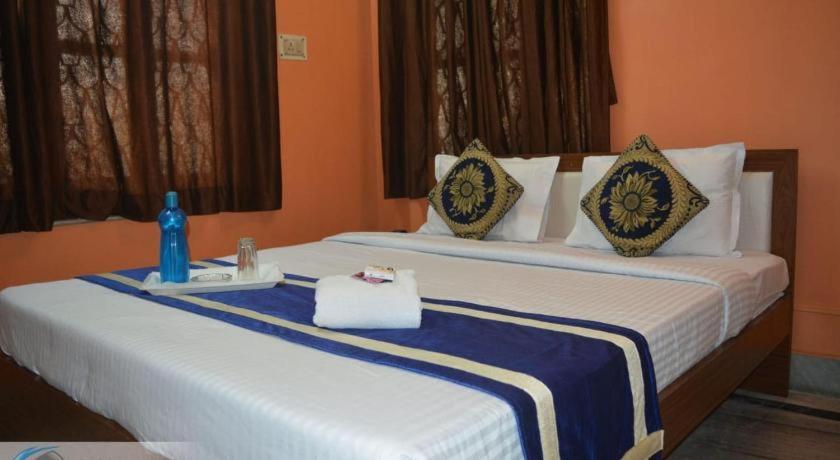 כלכותה Hotel Orient Residency מראה חיצוני תמונה